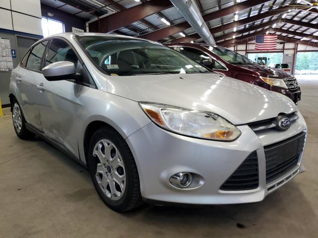 FORD FOCUS SE 2012 con VIN 1FAHP3F21CL394254 - Foto de la subasta