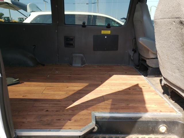 Photo 6 from auction – 2004 FORD ECONOLINE with VIN 1FTSS34L94HB52939