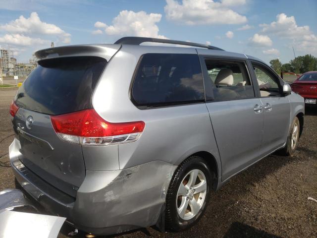 Photo 4 from auction – 2012 TOYOTA SIENNA LE with VIN 5TDKK3DC5CS217974