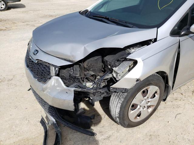 Photo 9 from auction – 2015 KIA FORTE LX with VIN KNAFK4A63F5298910