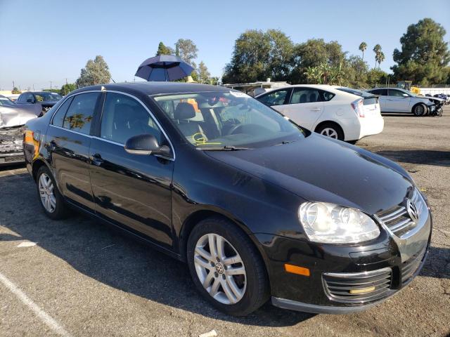 VOLKSWAGEN JETTA WOLF 2007 مع رقم تعريف المركبة 3VWEF71K37M060193 - صورة من المزاد