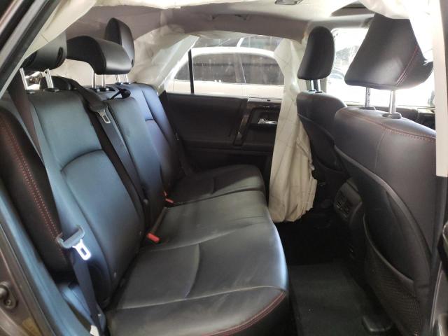 Photo 6 from auction – 2018 TOYOTA 4RUNNER SR with VIN JTEBU5JR3J5528610