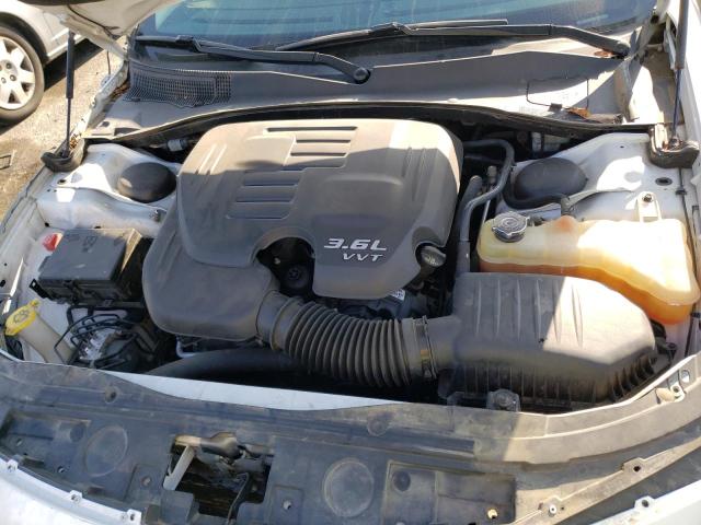 Photo 7 from auction – 2015 CHRYSLER 300 LIMITE with VIN 2C3CCAAG2FH785958