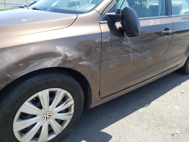 Photo 9 from auction – 2014 VOLKSWAGEN JETTA BASE with VIN 3VW2K7AJ3EM308445