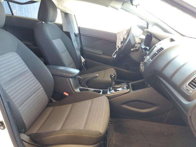 Photo 5 from auction – 2017 KIA FORTE LX with VIN 3KPFL4A70HE087468