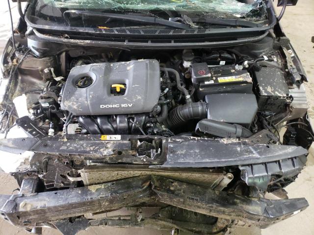 Photo 7 from auction – 2017 KIA FORTE LX with VIN 3KPFK4A76HE102185