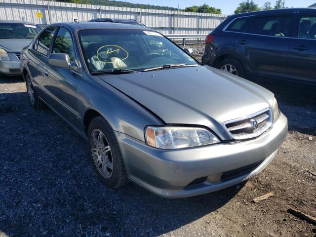 ACURA 3.2TL 2000 with VIN 19UUA5667YA016873 - Photo from auction