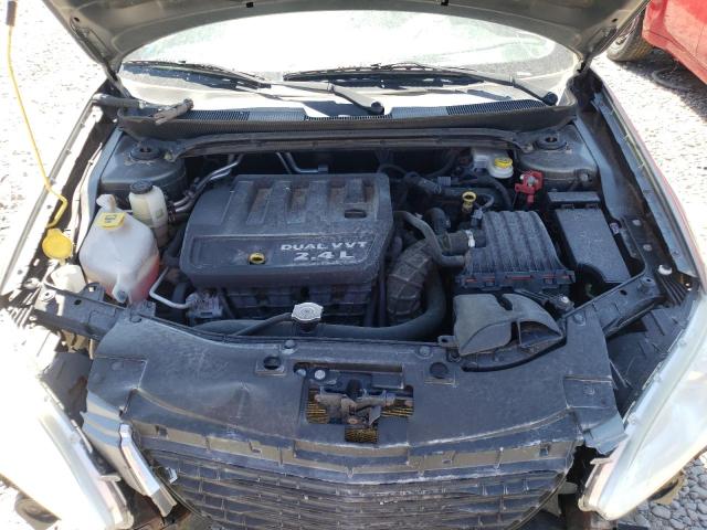 Photo 7 from auction – 2012 CHRYSLER 200 LX with VIN 1C3CCBAB0CN117704