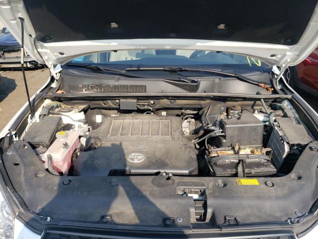 Photo 7 from auction – 2009 TOYOTA RAV4 with VIN JTMBK33V89D008123