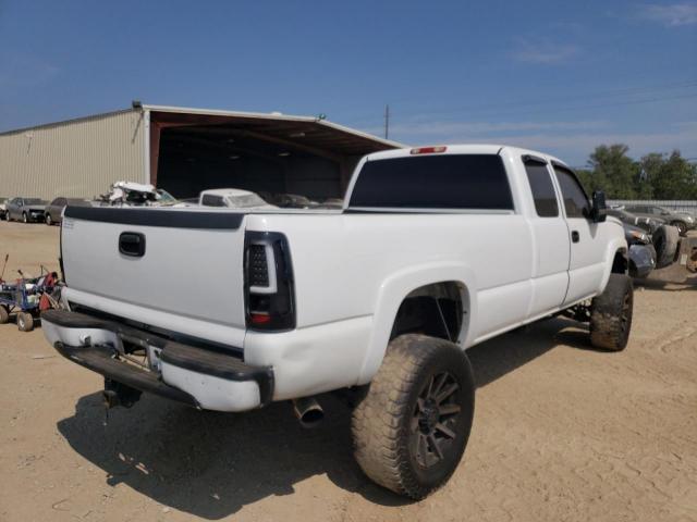 Photo 4 from auction – 2005 CHEVROLET SILVERADO with VIN 1GCHK29U15E238447