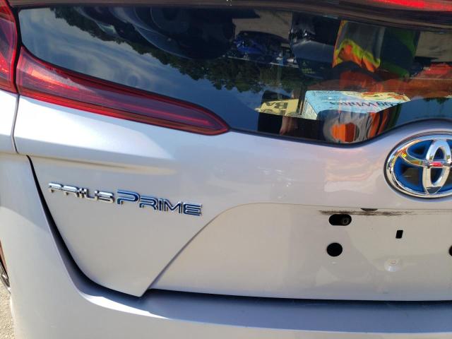 Photo 9 from auction – 2018 TOYOTA PRIUS PRIM with VIN JTDKARFP1J3104673