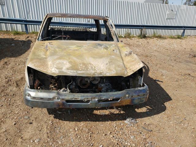Photo 9 from auction – 2005 CHEVROLET SILVERADO with VIN 1GCEK19BX5Z336414