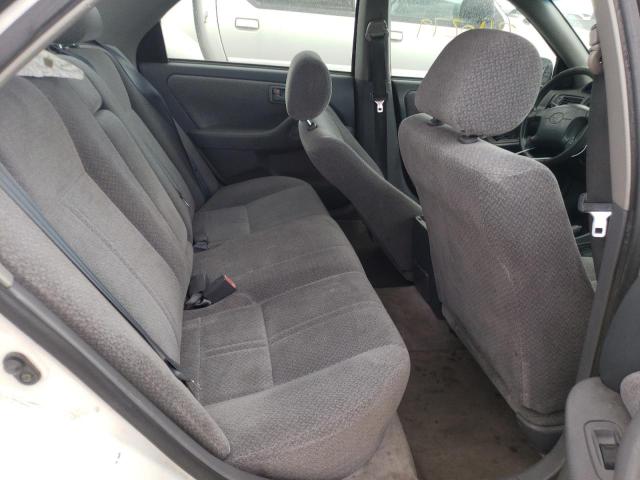 Photo 6 from auction – 2000 TOYOTA CAMRY CE with VIN JT2BG22K9Y0483412