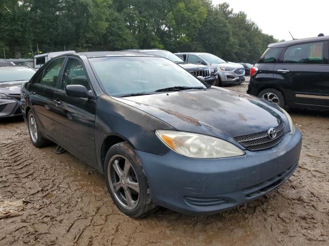 TOYOTA CAMRY LE 2004 with VIN 4T1BE32K64U277756 - Photo from auction
