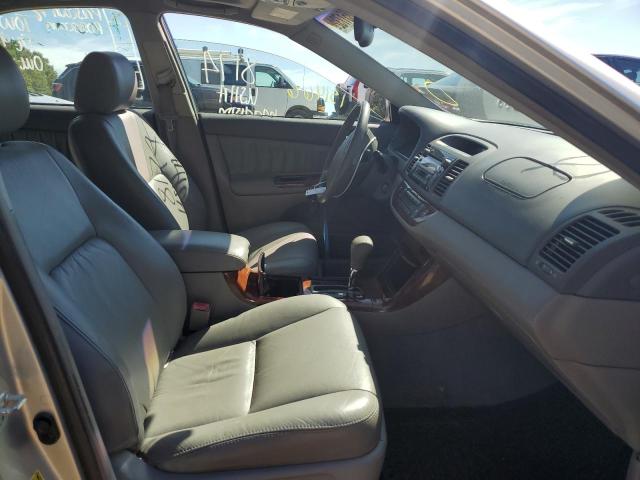 Photo 5 from auction – 2005 TOYOTA CAMRY LE with VIN 4T1BF30K25U595620