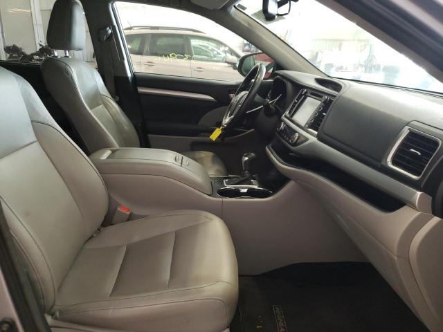 Photo 5 from auction – 2014 TOYOTA HIGHLANDER with VIN 5TDJKRFH7ES064654
