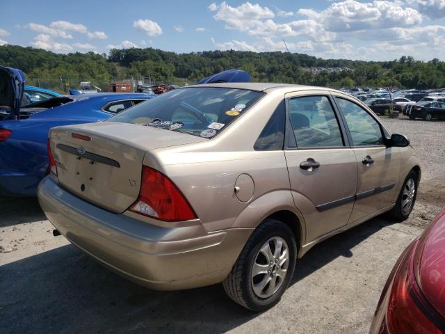Photo 4 from auction – 2000 FORD FOCUS LX with VIN 1FAFP33P9YW256796