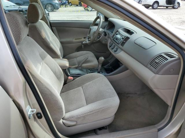 Photo 5 from auction – 2004 TOYOTA CAMRY LE with VIN 4T1BE32K84U921239