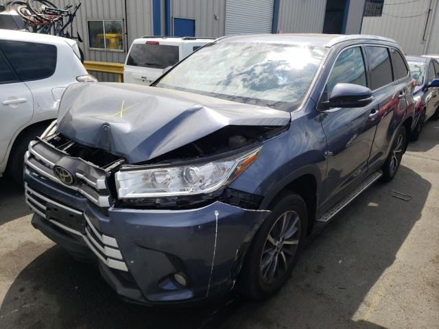 Photo 2 from auction – 2019 TOYOTA HIGHLANDER with VIN 5TDJZRFH8KS917845