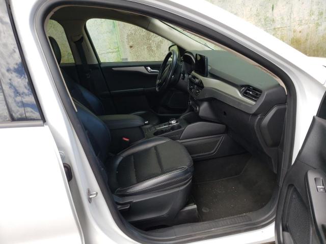 Photo 5 from auction – 2020 FORD ESCAPE SEL with VIN 1FMCU0H60LUA37391