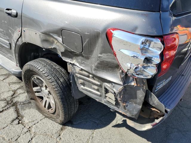 Photo 9 from auction – 2003 TOYOTA SEQUOIA LI with VIN 5TDBT48A53S178749