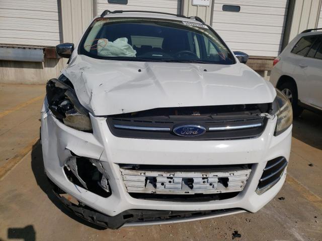 Photo 9 from auction – 2016 FORD ESCAPE S with VIN 1FMCU0G75GUA94931