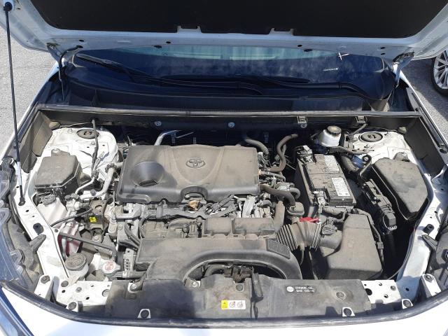Photo 7 from auction – 2020 TOYOTA RAV4 XLE with VIN 2T3W1RFVXLC053188