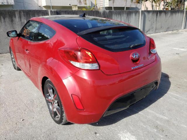 Foto 3 de la subasta – 2016 HYUNDAI VELOSTER con VIN KMHTC6AD5GU258991