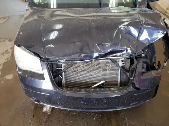 Photo 7 from auction – 2010 CHRYSLER TOWN & COU with VIN 2A4RR5D1XAR428138
