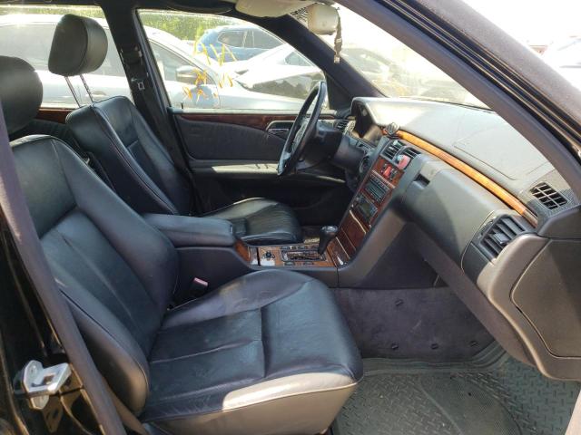 Photo 5 from auction – 1999 MERCEDES-BENZ E 320 with VIN WDBJH65F4XA746354