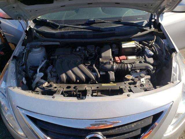 Photo 7 from auction – 2017 NISSAN VERSA S with VIN 3N1CN7AP1HK432560