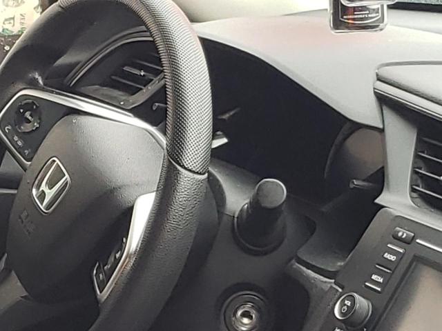 Photo 8 from auction – 2018 HONDA CIVIC LX with VIN 19XFC2F59JE023463