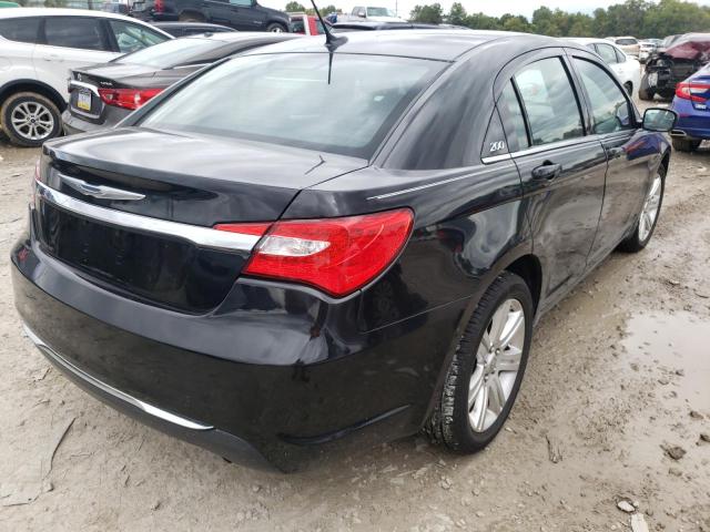 Photo 4 from auction – 2013 CHRYSLER 200 TOURIN with VIN 1C3CCBBB3DN532354