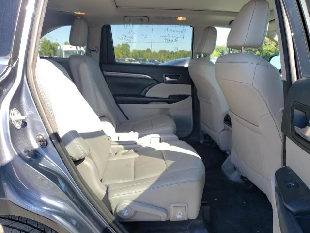 Photo 6 from auction – 2018 TOYOTA HIGHLANDER with VIN 5TDDGRFH4JS039266