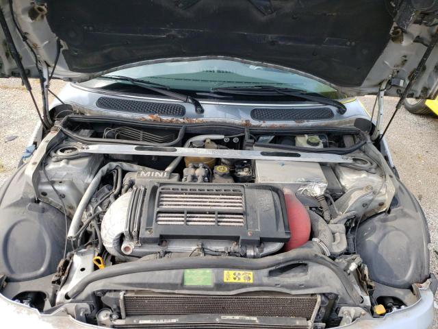 Photo 7 from auction – 2005 MINI COOPER S with VIN WMWRE33415TG95734