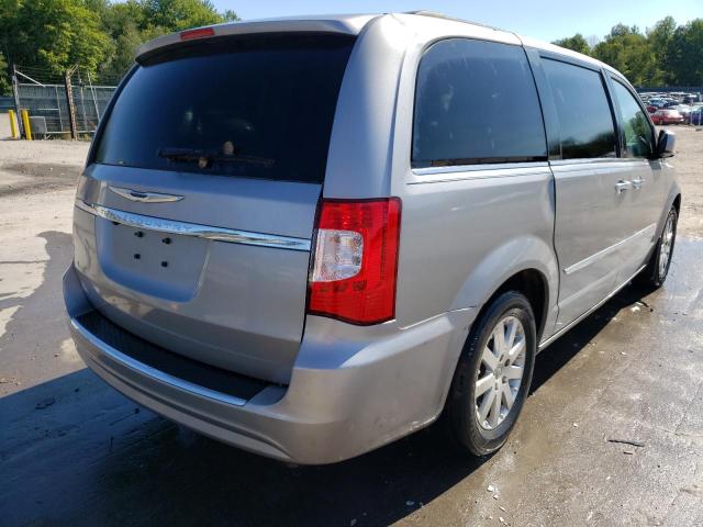 Photo 4 from auction – 2016 CHRYSLER TOWN & COU with VIN 2C4RC1BG5GR240515