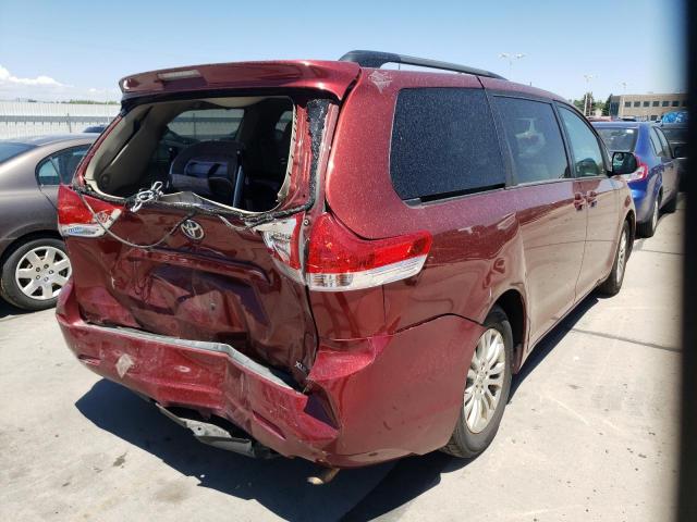 Photo 4 from auction – 2011 TOYOTA SIENNA XLE with VIN 5TDYK3DC4BS095519