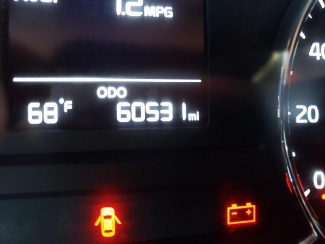 Photo 8 from auction – 2017 KIA FORTE LX with VIN 3KPFK4A7XHE020850