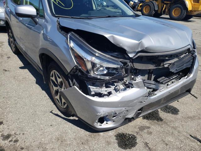 Photo 9 from auction – 2019 SUBARU FORESTER P with VIN JF2SKAEC5KH488010