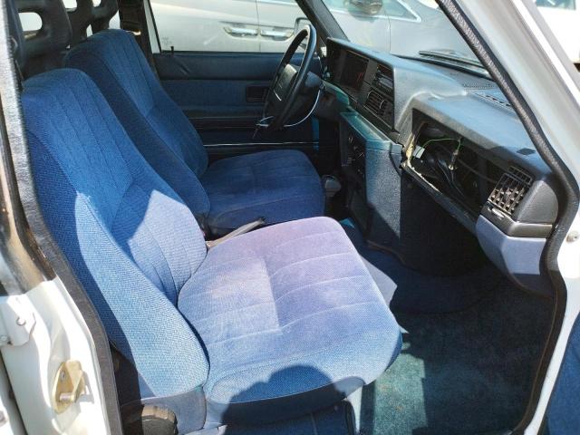 Photo 5 from auction – 1990 VOLVO 240 BASE with VIN YV1AA8848L1401022