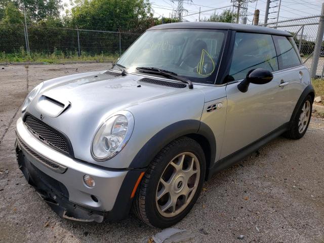 Photo 2 from auction – 2005 MINI COOPER S with VIN WMWRE33415TG95734
