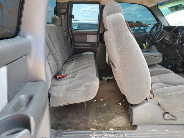 Фото 6 с аукциона – 2003 CHEVROLET SILVERADO с VIN 2GCEK19V031280323