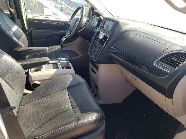 Photo 5 from auction – 2011 CHRYSLER TOWN & COU with VIN 2A4RR8DG2BR759139