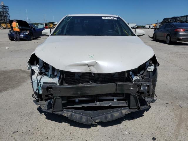 Photo 9 from auction – 2017 TOYOTA CAMRY LE with VIN 4T1BF1FK4HU289387