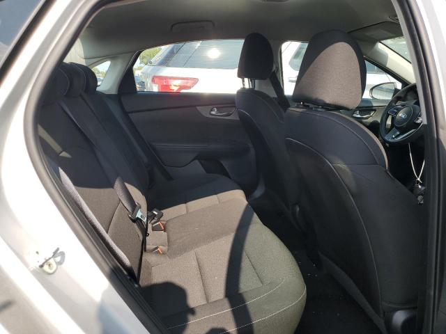 Photo 6 from auction – 2021 KIA FORTE FE with VIN 3KPF24AD3ME279096