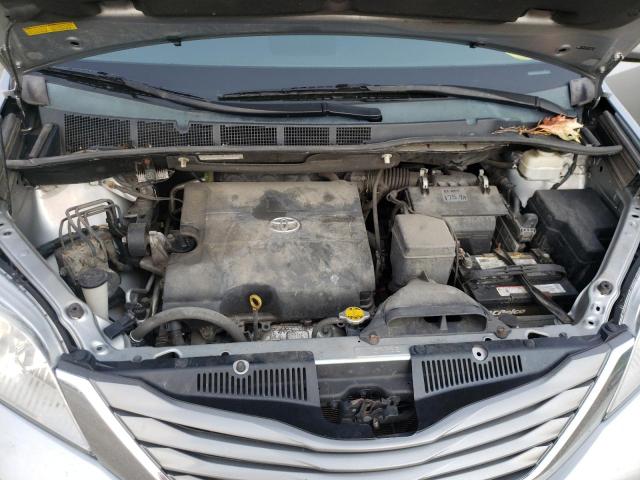 Photo 7 from auction – 2014 TOYOTA SIENNA XLE with VIN 5TDYK3DC9ES438510