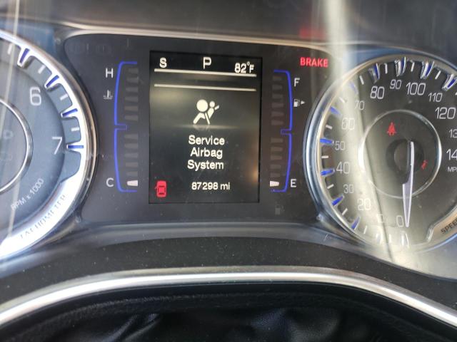Photo 8 from auction – 2015 CHRYSLER 200 LIMITE with VIN 1C3CCCAB1FN664183