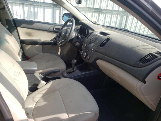 Photo 5 from auction – 2010 KIA FORTE EX with VIN KNAFU4A25A5185122