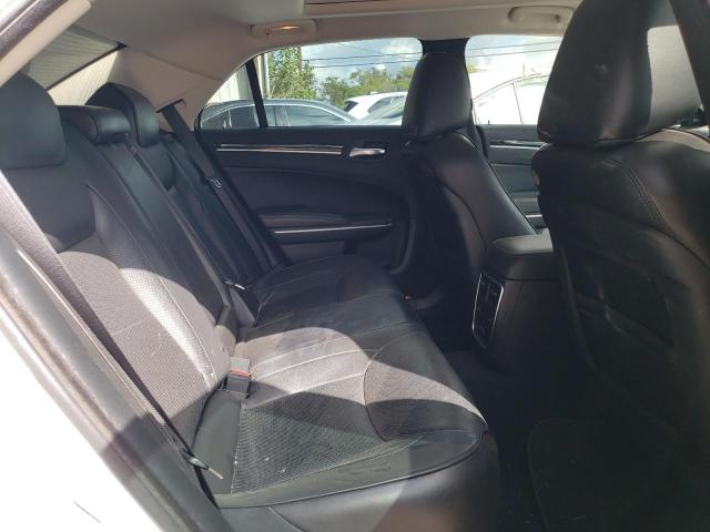 Photo 6 from auction – 2019 CHRYSLER 300 LIMITE with VIN 2C3CCAEG3KH594750