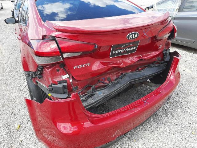 Photo 9 from auction – 2017 KIA FORTE LX with VIN 3KPFL4A78HE035750